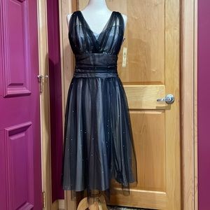 Sprinkled Diamonds Midi Dress (Black & Olive)